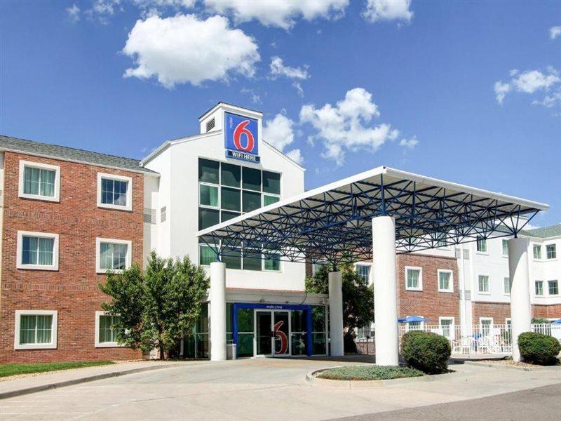 Park Inn By Radisson, אורורה מראה חיצוני תמונה
