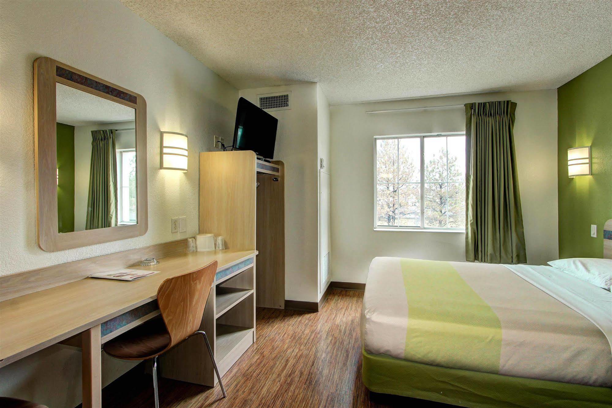 Park Inn By Radisson, אורורה מראה חיצוני תמונה