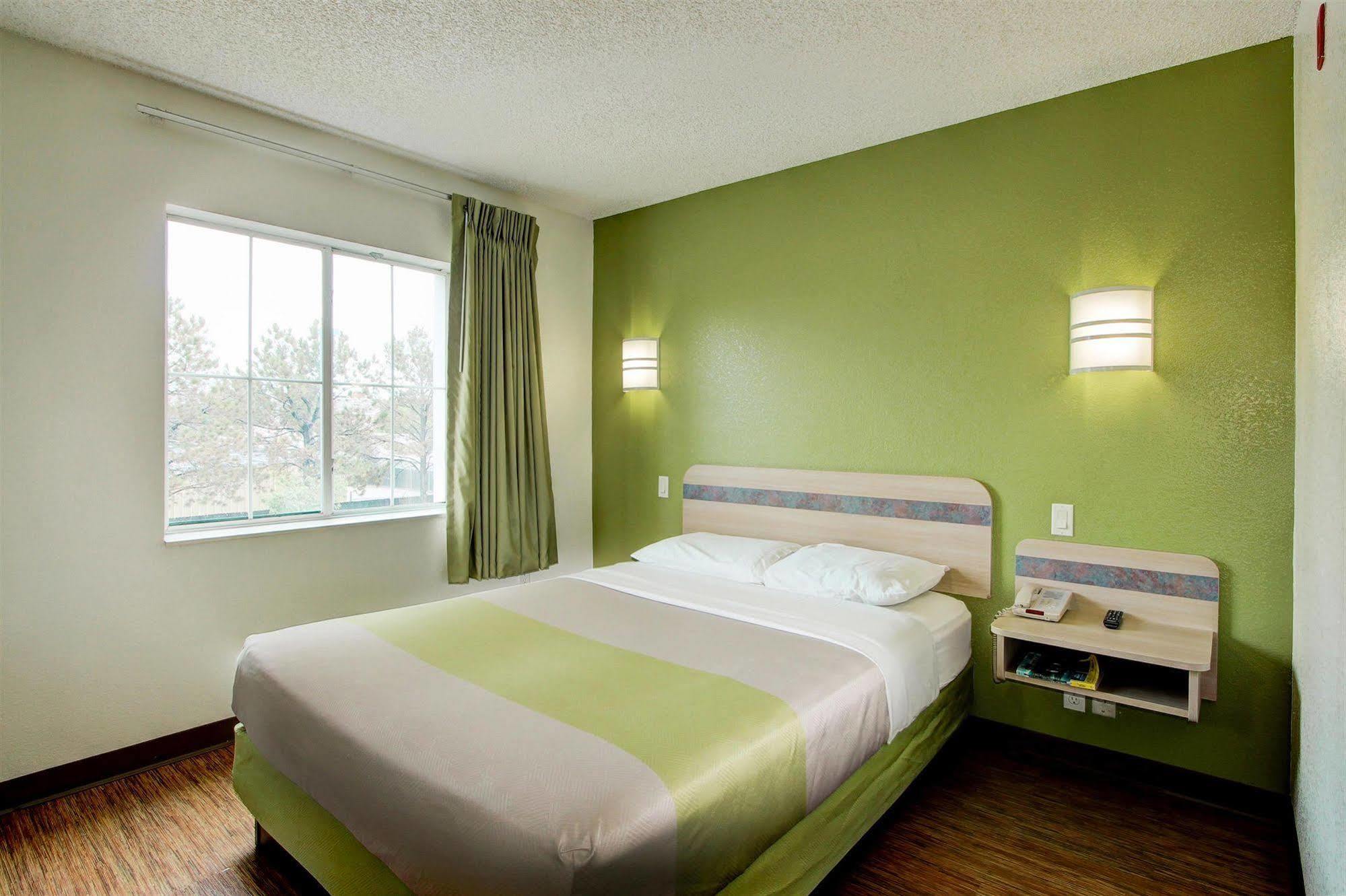 Park Inn By Radisson, אורורה מראה חיצוני תמונה